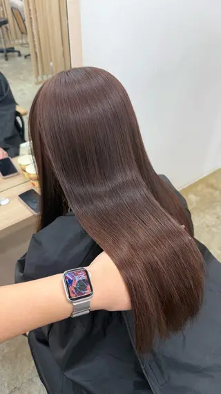 ロング 艶髪✖️ハイトーン 🫧YURIA🫧のヘアスタイル