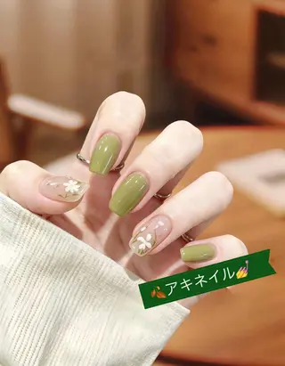 ネイル 秋 Nailsのネイルデザイン