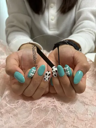 ネイル NiuShe SERIのネイルデザイン
