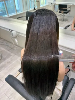 ロング 🌈髪質改善/縮毛矯 正特化🌈鈴木一寿のヘアスタイル