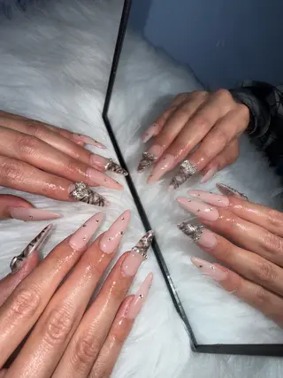 ネイル BiBi Nanakaのネイルデザイン