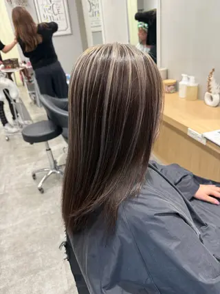 ロング カラー 透明感/美髪カラー 🫧永田 汰伊智のヘアスタイル