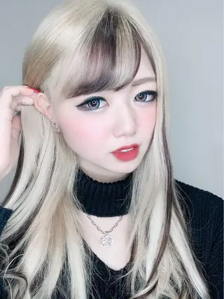 カラー 🦖店長🦖pino #しのだスペシャルのヘアスタイル