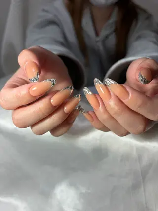 ネイル nailroom sb𓈒𓂂𓏸のネイルデザイン