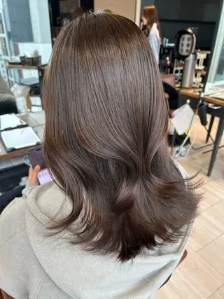 ミディアム 🎀大竹美侑／顔まわ りカット／レイヤーのヘアスタイル
