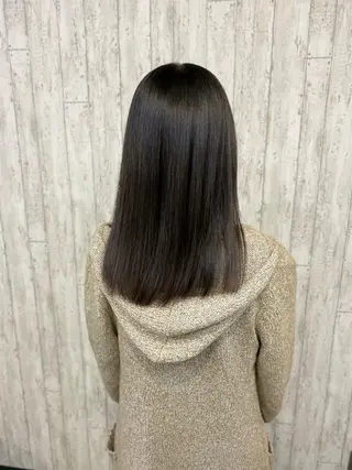 セミロング 勝河 怜楊のヘアスタイル