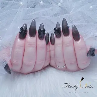 ネイル Flashy Nailsのマツエク・マツパデザイン