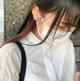ロング カラー ハイトーン🤍 古江 実夢のヘアスタイル