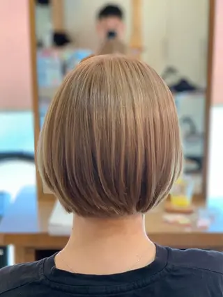 ミディアム カラー 四ッ井 翔のヘアスタイル