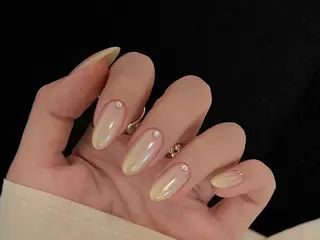 ミディアム Atelier nail salonのネイルデザイン