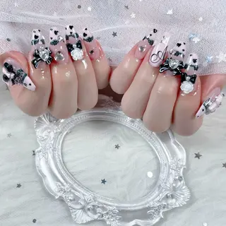 ネイル Hin Hana Nailのネイルデザイン