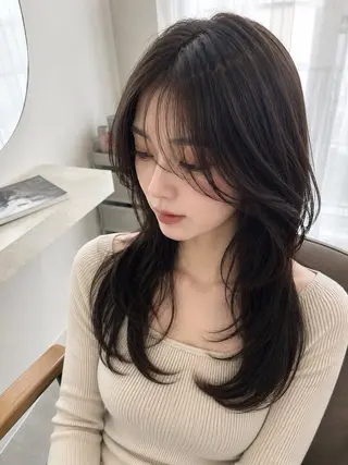 ロング カラー むっちー/超高濃度 水素髪質改善サロンのヘアスタイル