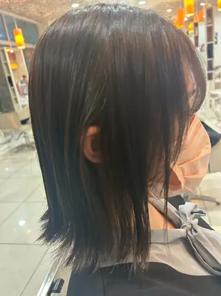 ミディアム カラー 宮ヶ野 由樹のヘアスタイル