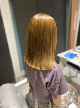 ミディアム カラー 芝田 望優のヘアスタイル
