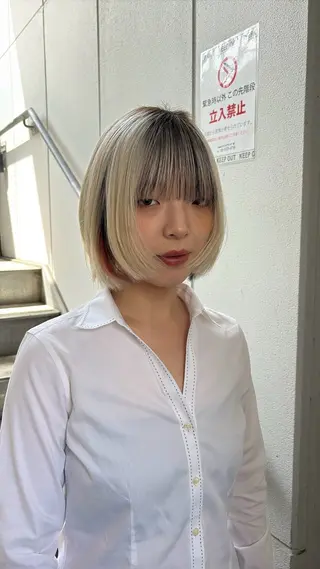 ショート カラー anji /パーマ・ハイトーンのヘアスタイル