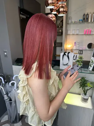 ミディアム カラー 天神暖色カラー レイヤー・髪質改善のヘアスタイル