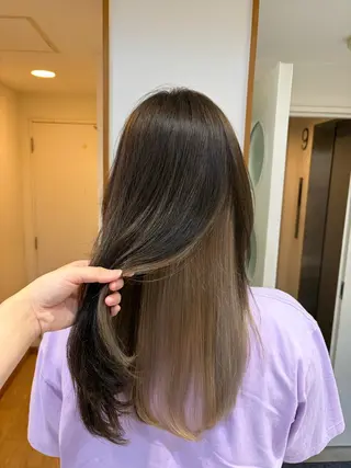 カラー UNBIRTHDAY いずみのヘアスタイル