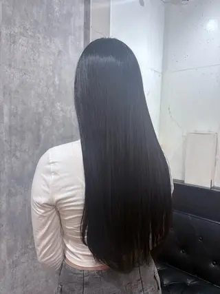 ワンカラー 髪質改善 ブリーチ 武田さくらのヘアスタイル