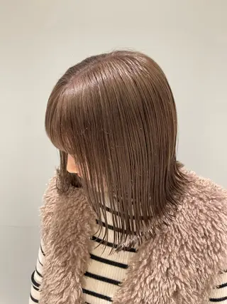 ミディアム カラー 吉原 愛美のヘアスタイル
