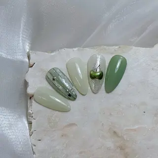 ネイル リ ミのネイルデザイン