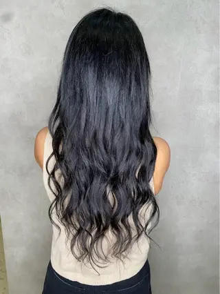 ロング 佐々木 りあのヘアスタイル