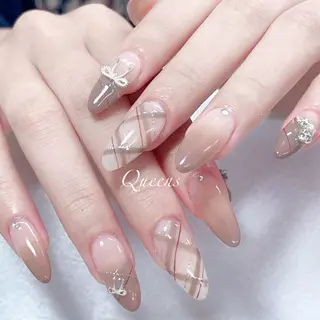 ネイル Queens ひなのネイルデザイン