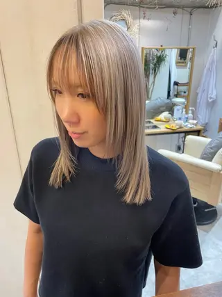 ミディアム 透明感カラー 🦋AYAのヘアスタイル