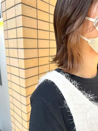 ミディアム 草野ゆずき⌇縮毛矯正 ⌇Wカラー⌇レイヤーのヘアスタイル
