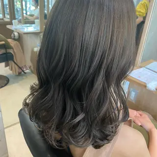ミディアム カラー ヘアアレンジ 烏丸/顔周りカット/ 暖色カラー/奈実のヘアスタイル