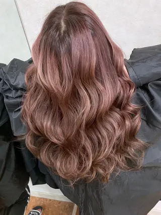セミロング 穐田 司樹のヘアスタイル