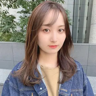 セミロング 松本 聖のヘアスタイル