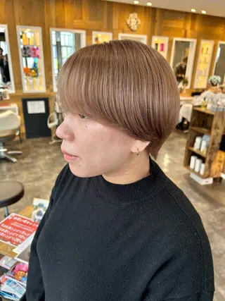 ショート カラーモデル募集中 美容室ハピスのヘアスタイル