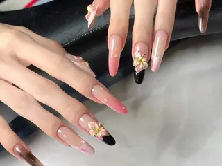 ネイル Lena Sakai nailのネイルデザイン