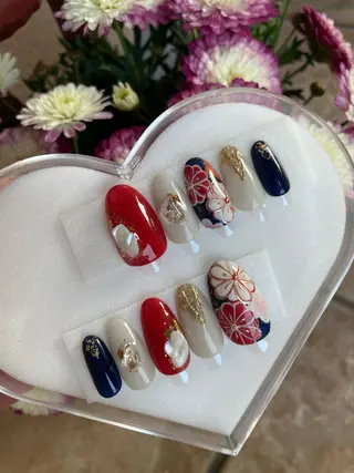 ネイル アリスローザ yukiのネイルデザイン