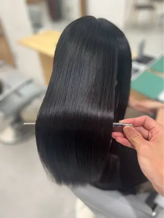 ロング 誰もが憧れる美髪へ✨ 高橋　璃来🧞‍♂️のヘアスタイル