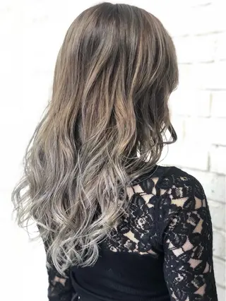 ロング カラー welring hair salonのヘアスタイル