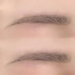 アイブロウ TIARA🎵 KARINの眉毛・アイブロウイメージ