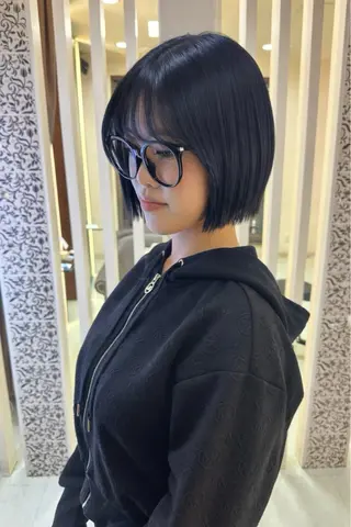 ショート カラー 三宅 壱輝のヘアスタイル