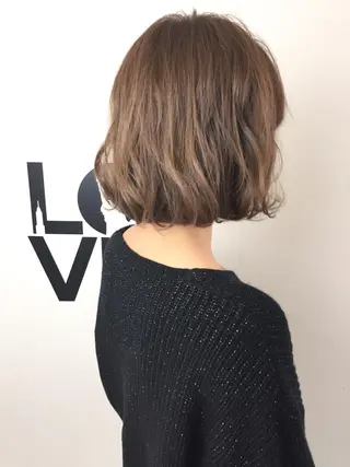 ミディアム カラー ✂️小顔カット✂️ 山本有紀のヘアスタイル
