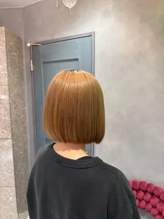 ミディアム 艶ブラウン/赤み消し /盛れる顔周りのヘアスタイル