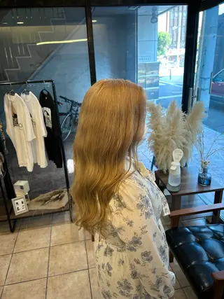ロング カラー 西田辺/ タカスナオヤのヘアスタイル