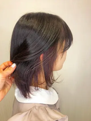 ショート カラー 新井 友菜のヘアスタイル