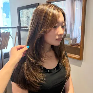ロング カラー satone 🩵のヘアスタイル