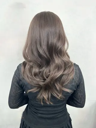 ロング カラー 透明感カラー✨🩵 韓国ヘアkanatoのヘアスタイル