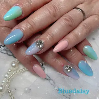 ネイル BlueDaisy 栄本店のネイルデザイン