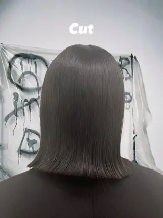ミディアム JUURI- Shionのヘアスタイル