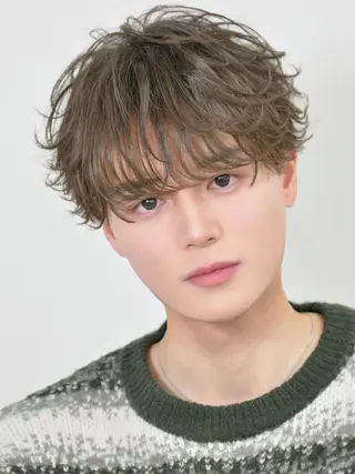 ショート カラー パーマ ヘアアレンジ メンズ 飯田 とうまのヘアスタイル