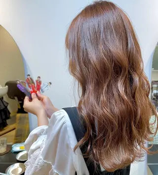 セミロング カラー ヘアアレンジ REONA🪽✨薬院 レイヤーカット🫧のヘアスタイル