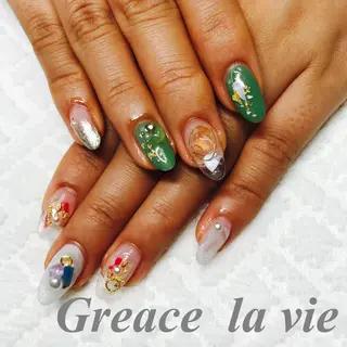 セミロング カラー パーマ ヘアアレンジ キッズ ネイル マツエク・マツパ Greace  la vieのネイルデザイン
