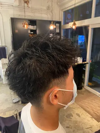 ショート メンズ バレイヤージュ職人 🔥代表YU-SHIのヘアスタイル
